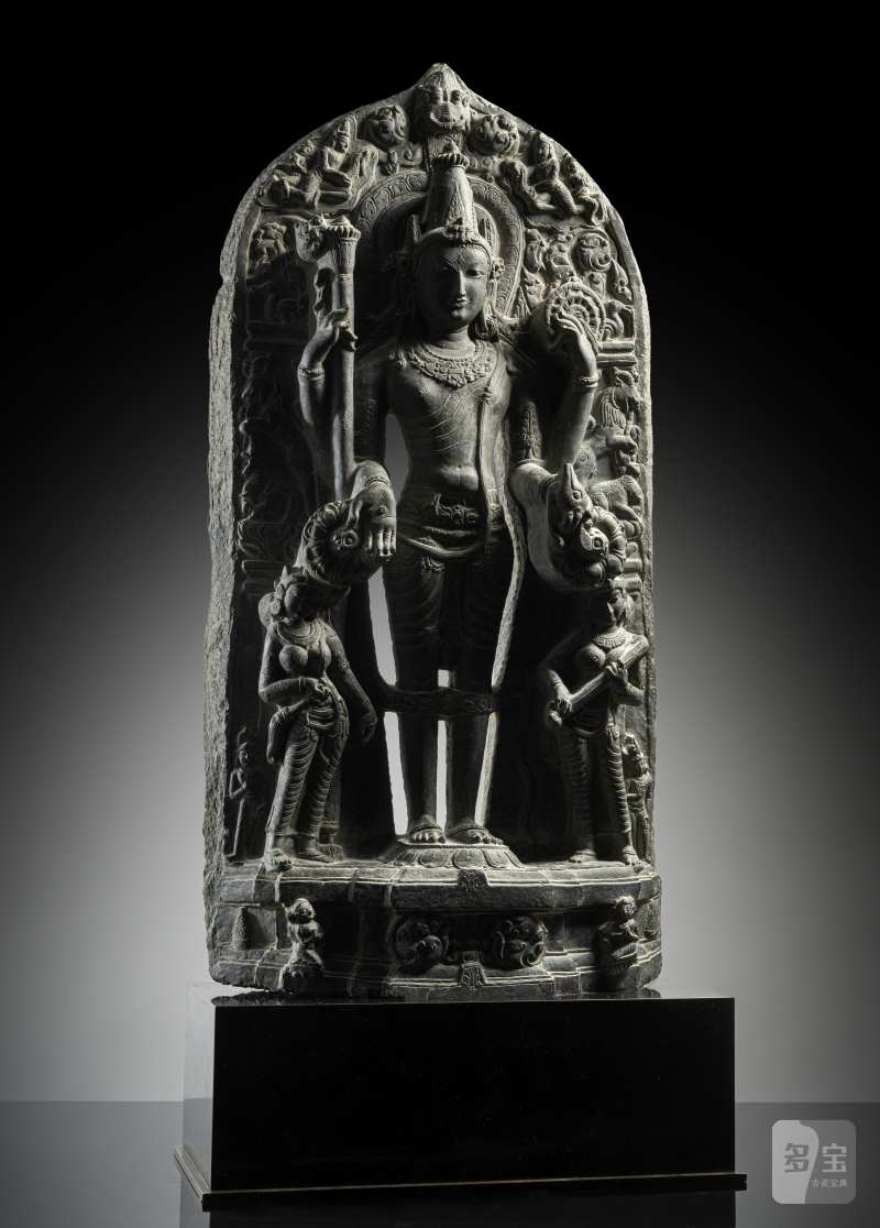 A FINE AND LARGE PHYLLITE STONE STELE DEPICTING VISHNU - 图3